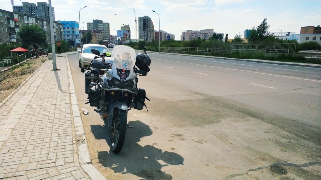moğolistan motosiklet turu ulan batur orhun kitabeleri anıtı