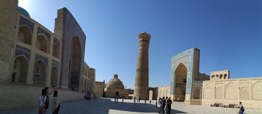 motosikletle uzun yol özbekistan buhara kalyan minaresi kalın minare tarihi