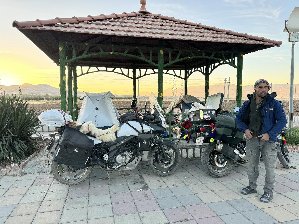 motosikletle iran kamyaran kamp yeri hırsızlık uyarısı
